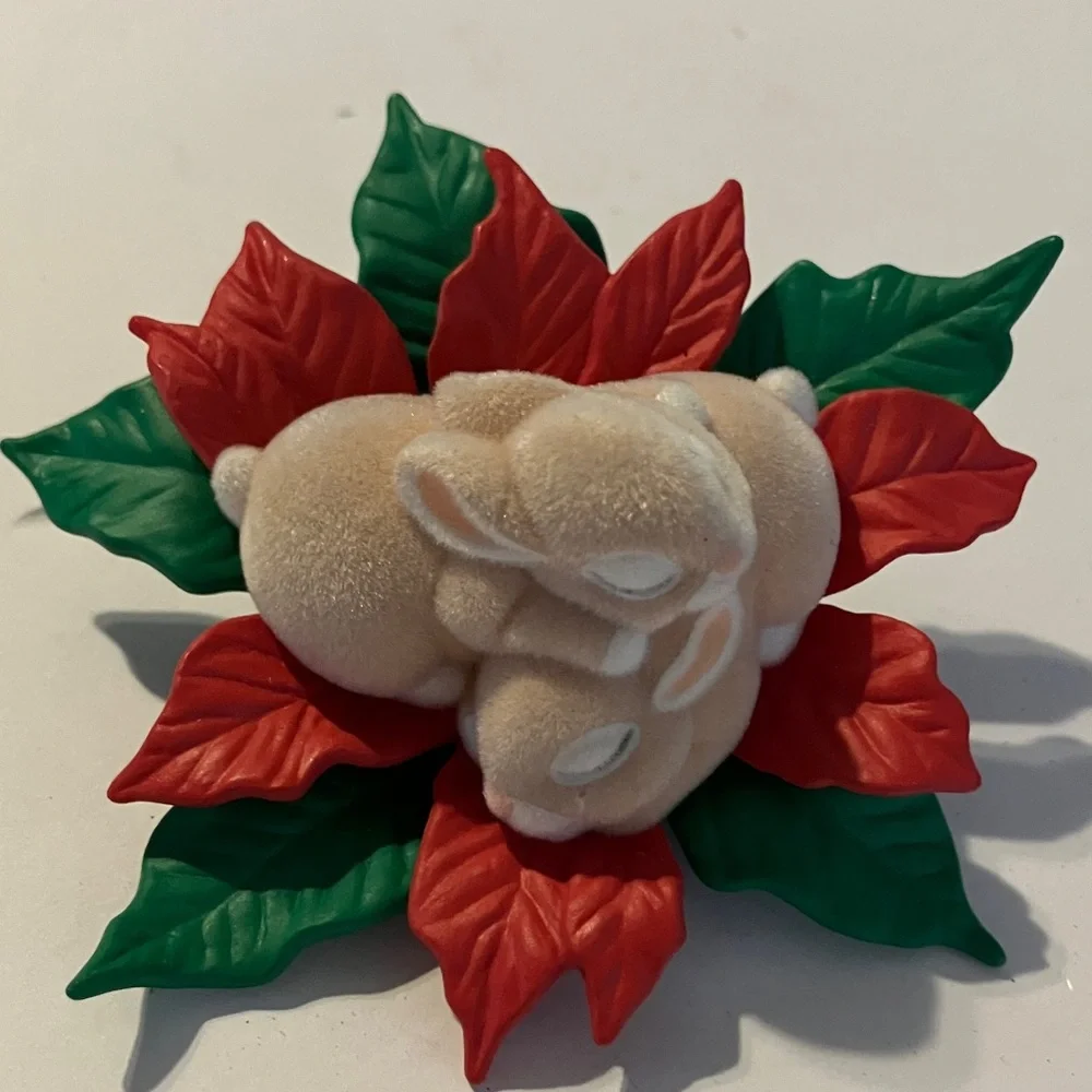 Hallmark Keepsake Ornament - Gentle Dreamers Bunnies on Poinsettia‎ 1990